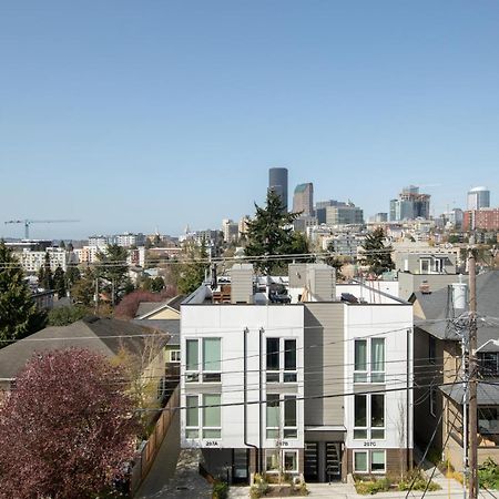 Modern Townhome In Seattle'S Central District With Rooftop Exterior foto