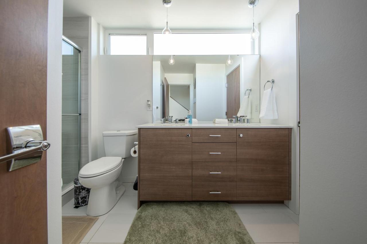 Modern Townhome In Seattle'S Central District With Rooftop Exterior foto
