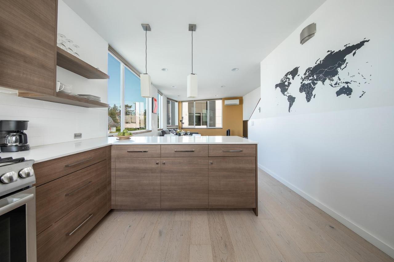 Modern Townhome In Seattle'S Central District With Rooftop Exterior foto
