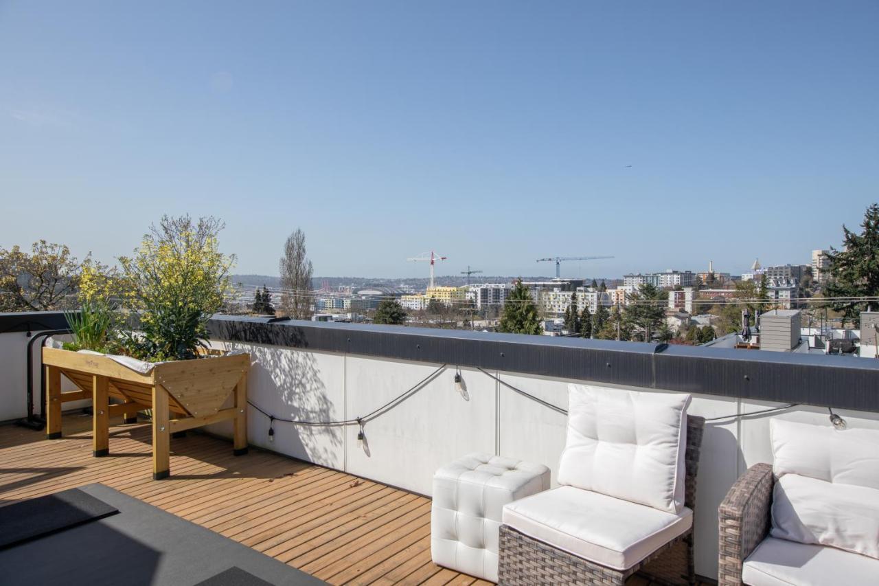 Modern Townhome In Seattle'S Central District With Rooftop Exterior foto