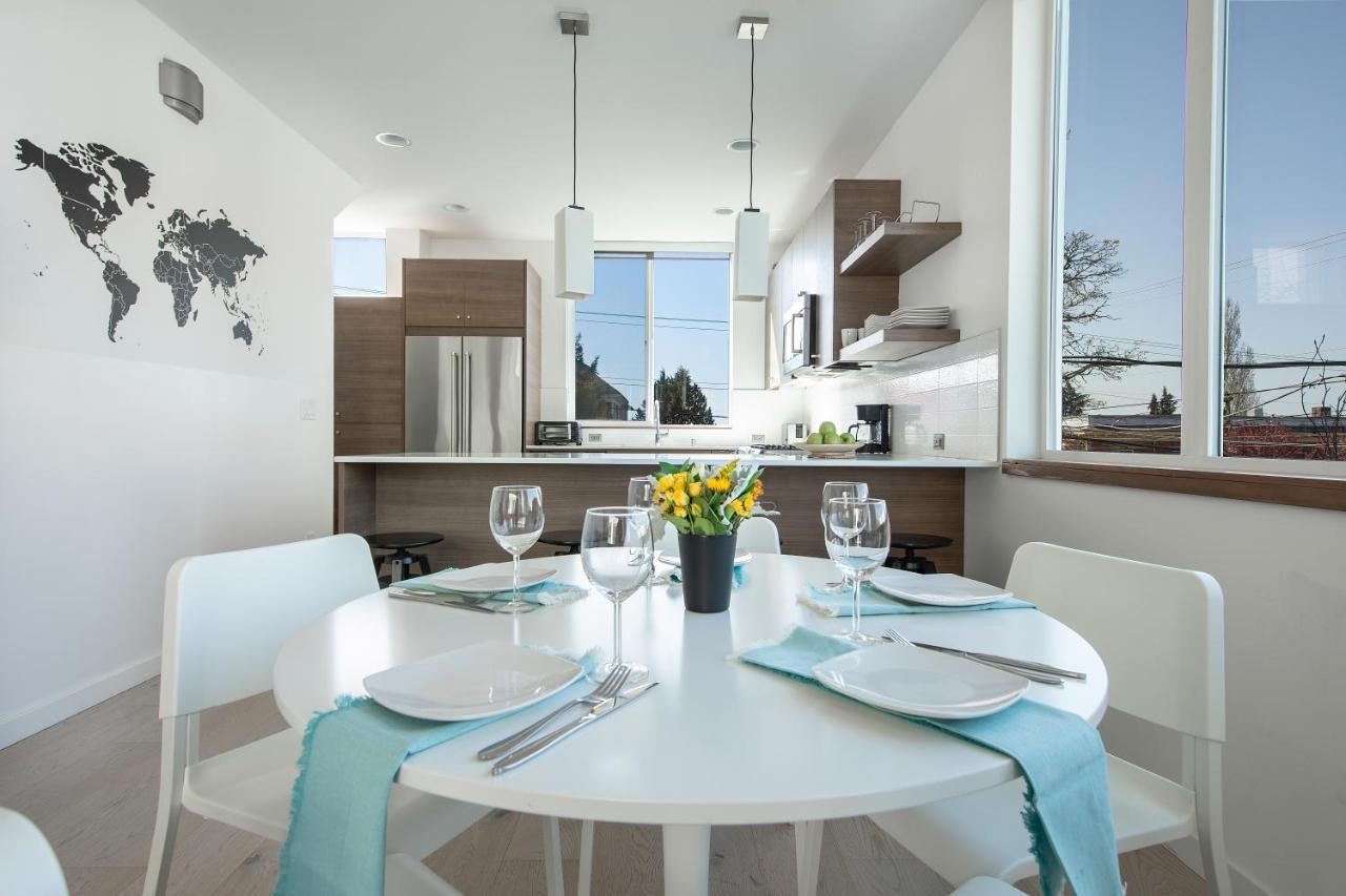Modern Townhome In Seattle'S Central District With Rooftop Exterior foto